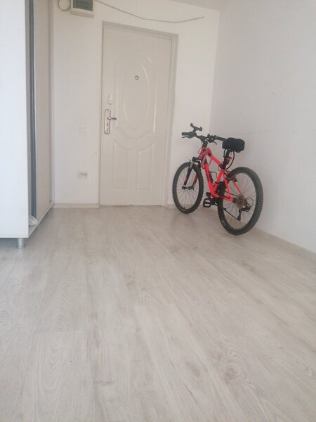 Vreau sa vand o bicicleta